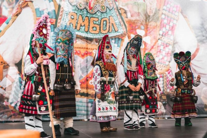 КУКЕРЛАНДИЯ В ЯМБОЛ снимка 1