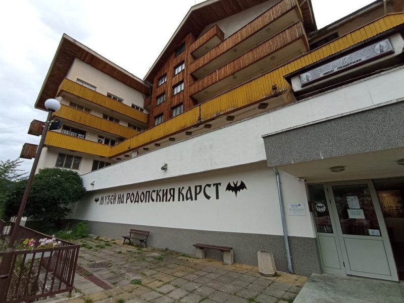 Момчиловци, България снимка 6